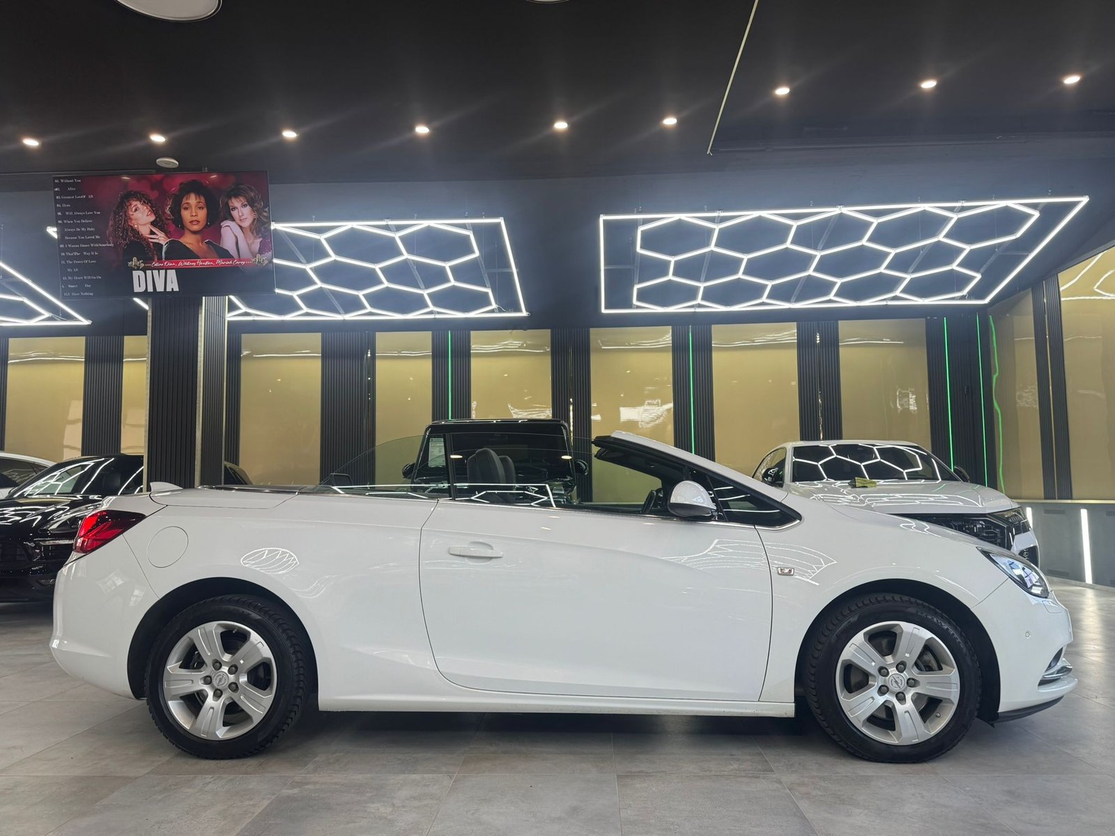 OPEL Cascada 1.6i 16V Supreme Automat, Essence, Occasion / Utilisé, Automatique - 4