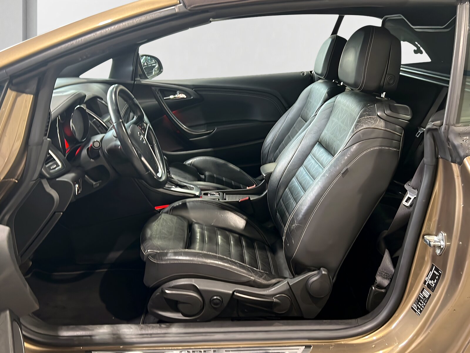 OPEL Cascada 1.6i 16V Automat**Rückfahrtkam,Tempomat,Frisch ab, Essence, Occasion / Utilisé, Automatique - 7