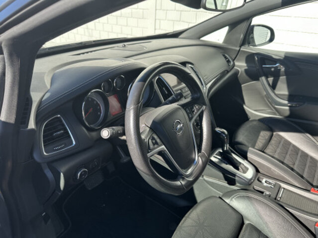 OPEL Cascada 1.6i Turbo Cosmo, Essence, Occasion / Utilisé, Automatique - 6