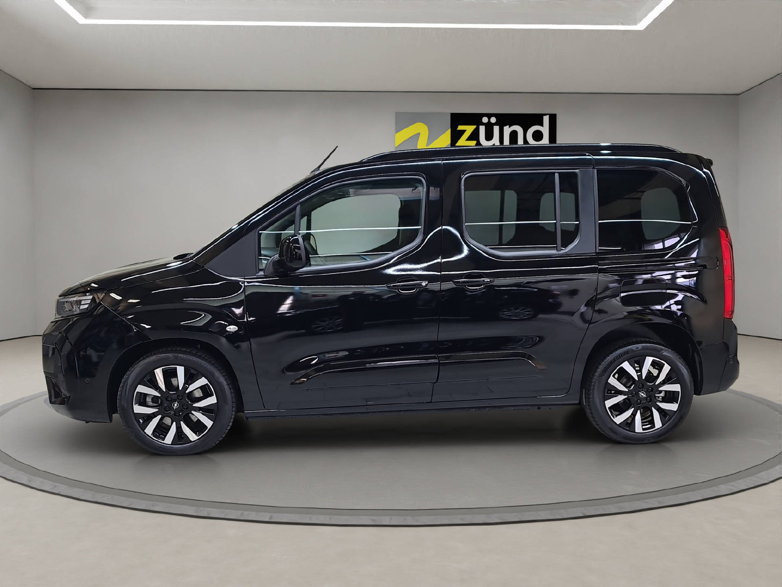 OPEL Combo 1.5 D GS S/S, Diesel, New car, Automatic - 2
