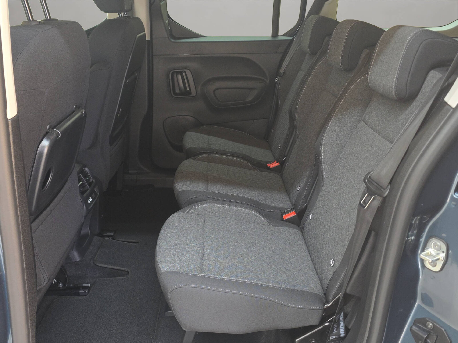 OPEL Combo XL 1.5 D GS S/S, Diesel, Neuwagen, Automatik - 2