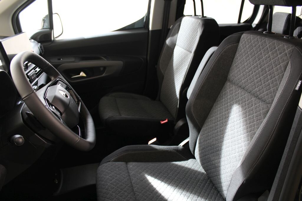 OPEL Combo 1.5 D Viva S/S, Diesel, Voiture nouvelle, Automatique - 7