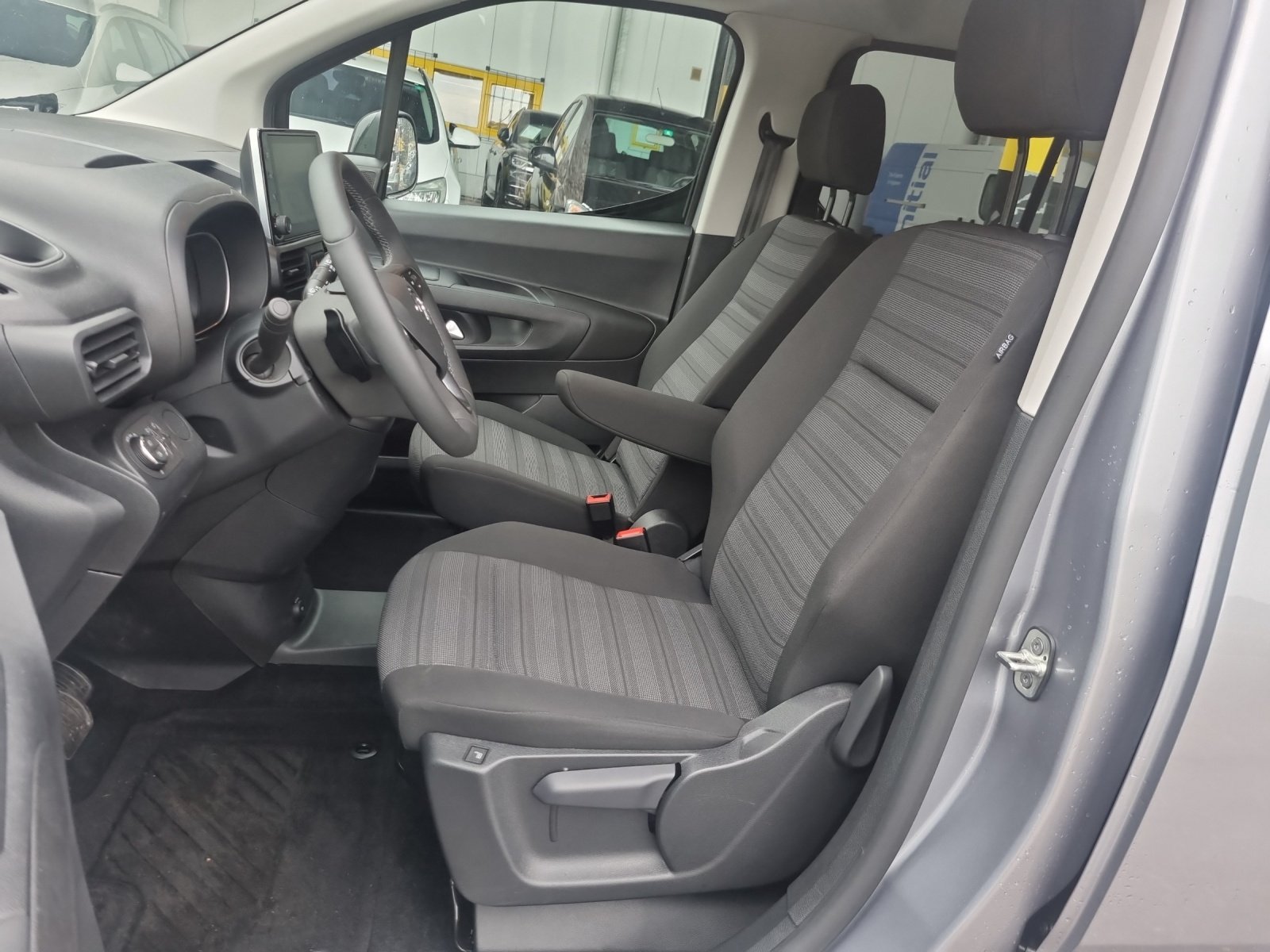 OPEL Combo Life XL 1.5 D Ultimate S/S, Diesel, Occasion / Gebraucht, Automat - 7