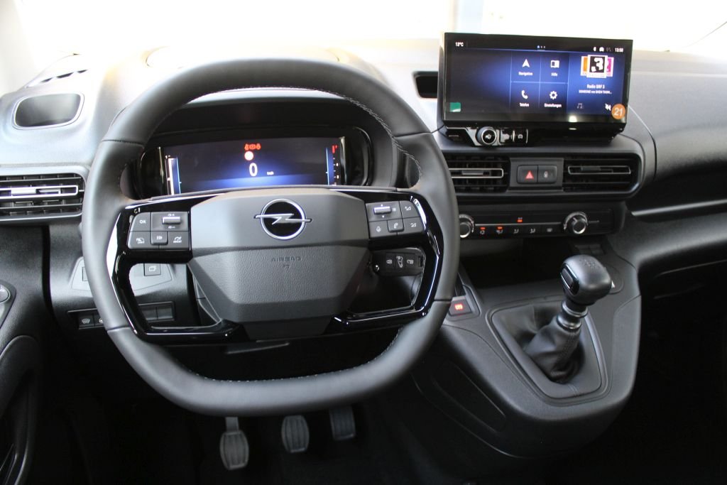 OPEL Combo 1.2 S/S, Essence, Voiture de démonstration, Manuelle - 5