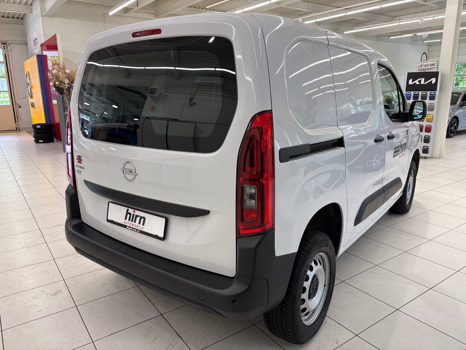 OPEL Combo Cargo 2.4 t 1.5 D S/S, Diesel, Véhicule neuf pré-immatriculé, Manuelle - 5