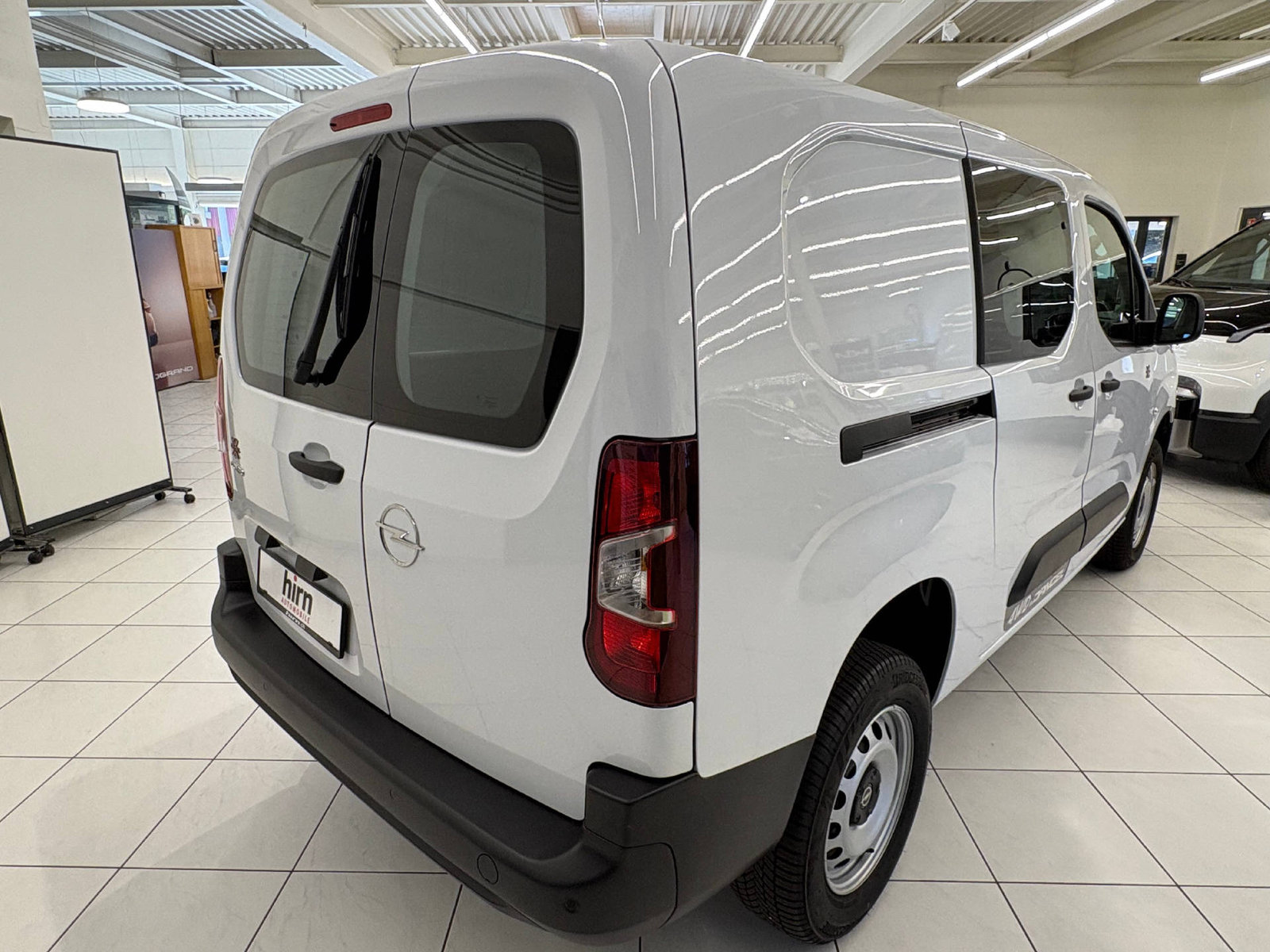OPEL Combo Cargo 2.4 t XL 1.5 D S/S 4x4, Diesel, New car, Automatic - 6