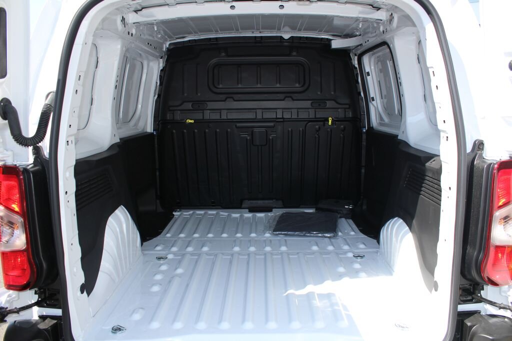 OPEL Combo Cargo 2.0 t 1.5 D Energi, Diesel, Voiture nouvelle, Manuelle - 4