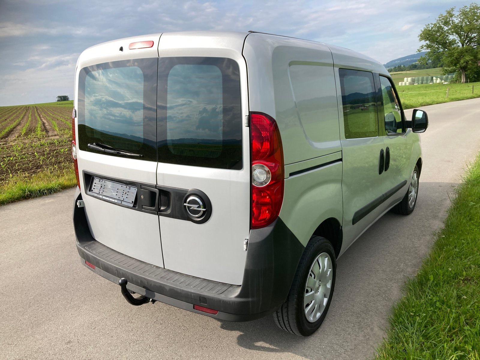 OPEL Combo 1.6 CDTI 2.4 L1H1 **Anhängerkupplung**Nutzlast 855 KG*, Diesel, Occasion / Gebraucht, Handschaltung - 3