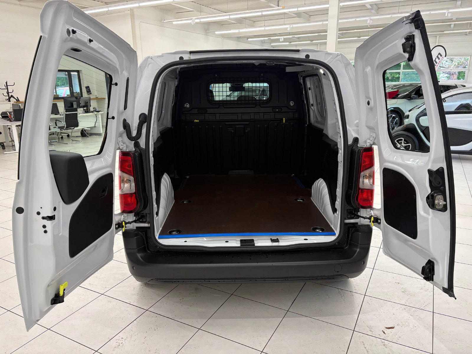 OPEL Combo Cargo 2.0 t 1.2 S/S, Petrol, Second hand / Used, Manual - 6