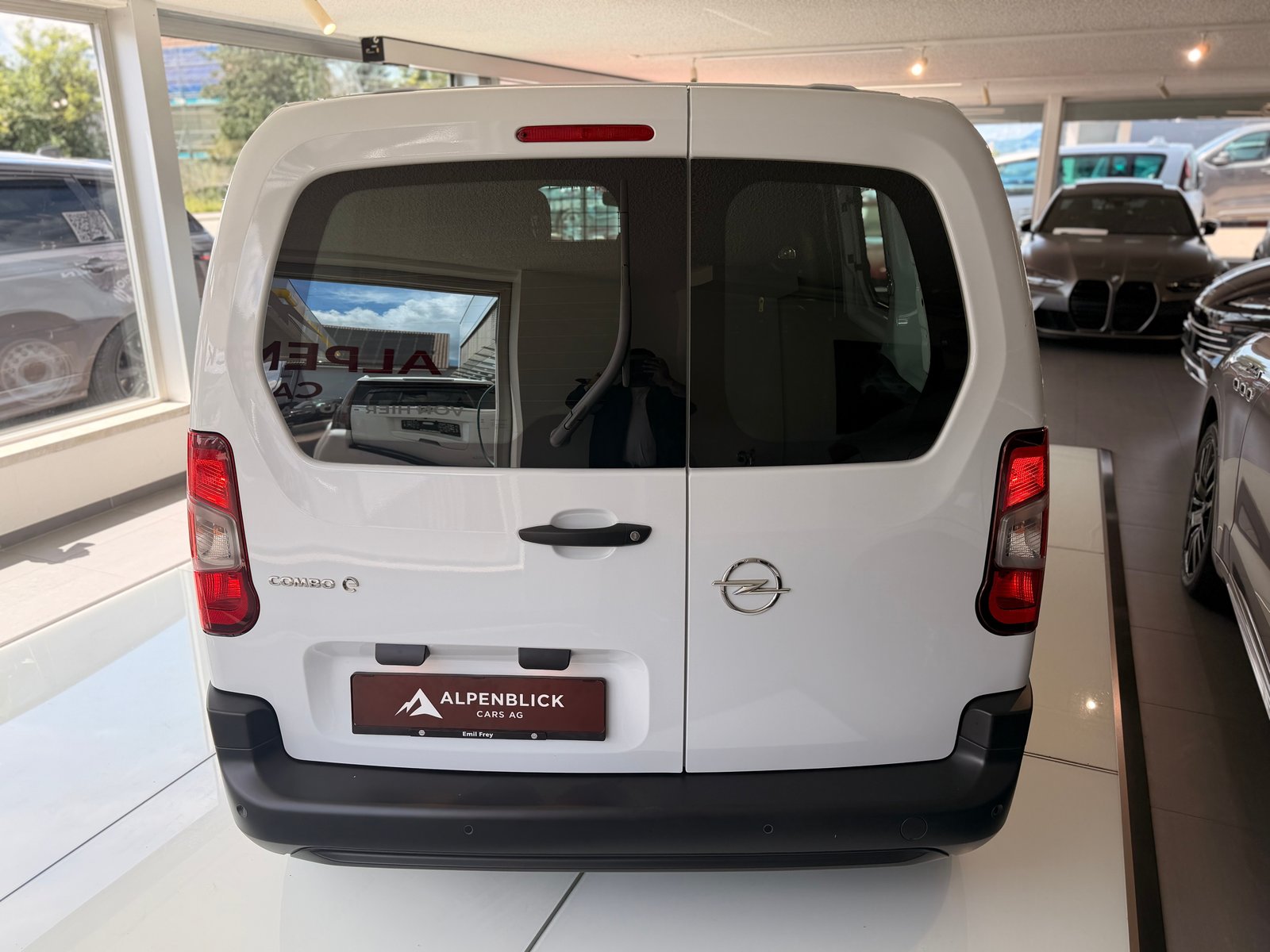 OPEL Combo-e Cargo Blitz, Elektro, Occasion / Gebraucht, Automatik - 6