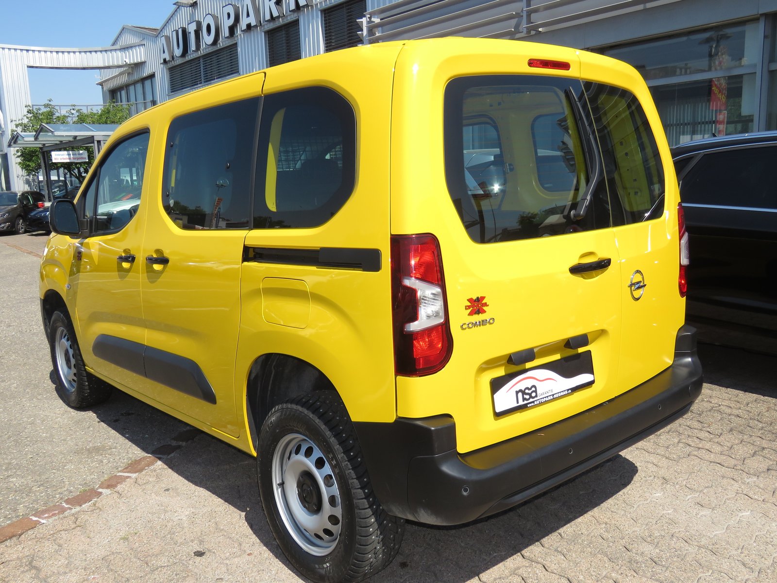 OPEL Combo Cargo 1.5 s/s Erhöhte Nutzlast 4x4, Diesel, Occasion / Gebraucht, Handschaltung - 6