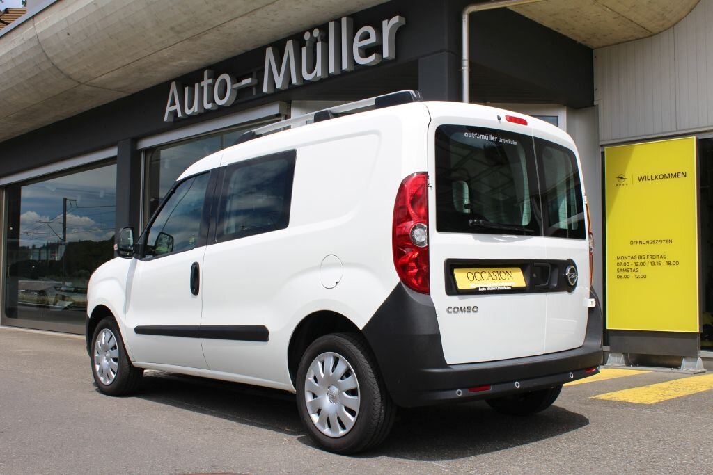 OPEL Combo Van 2.2 t L1 H1 1.4i, Benzin, Occasion / Gebraucht, Handschaltung - 2