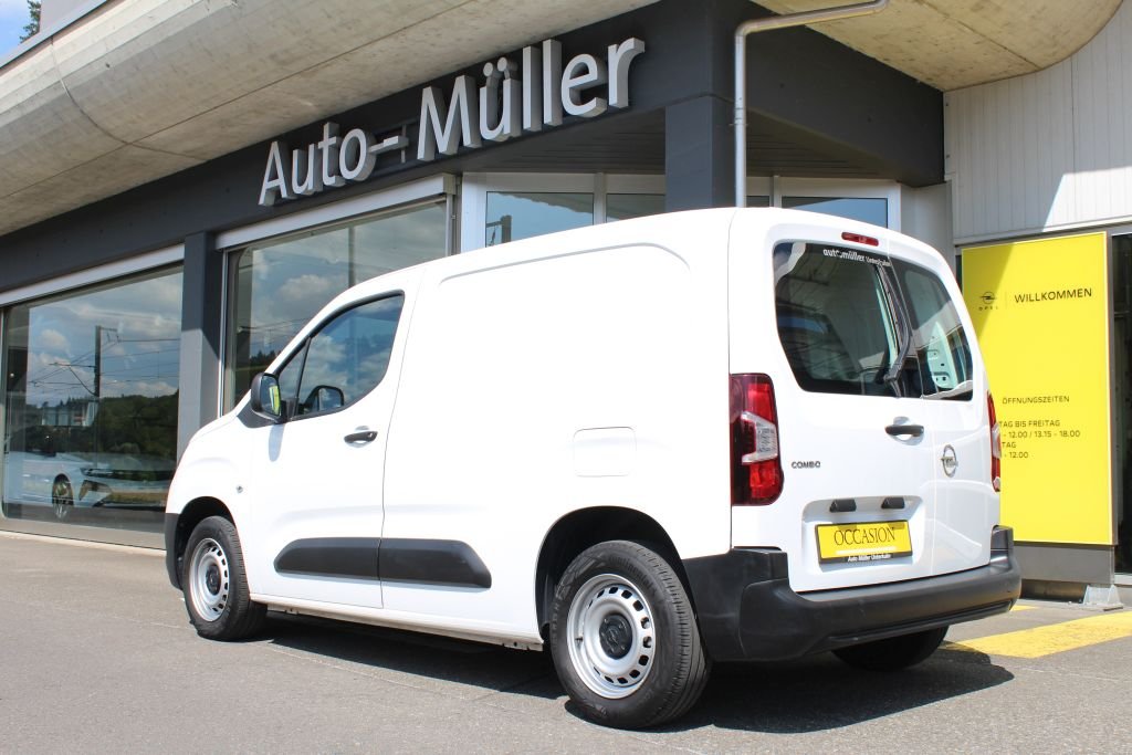 OPEL Combo Cargo 2.0 t 1.2 Essentia, Petrol, Second hand / Used, Manual - 2