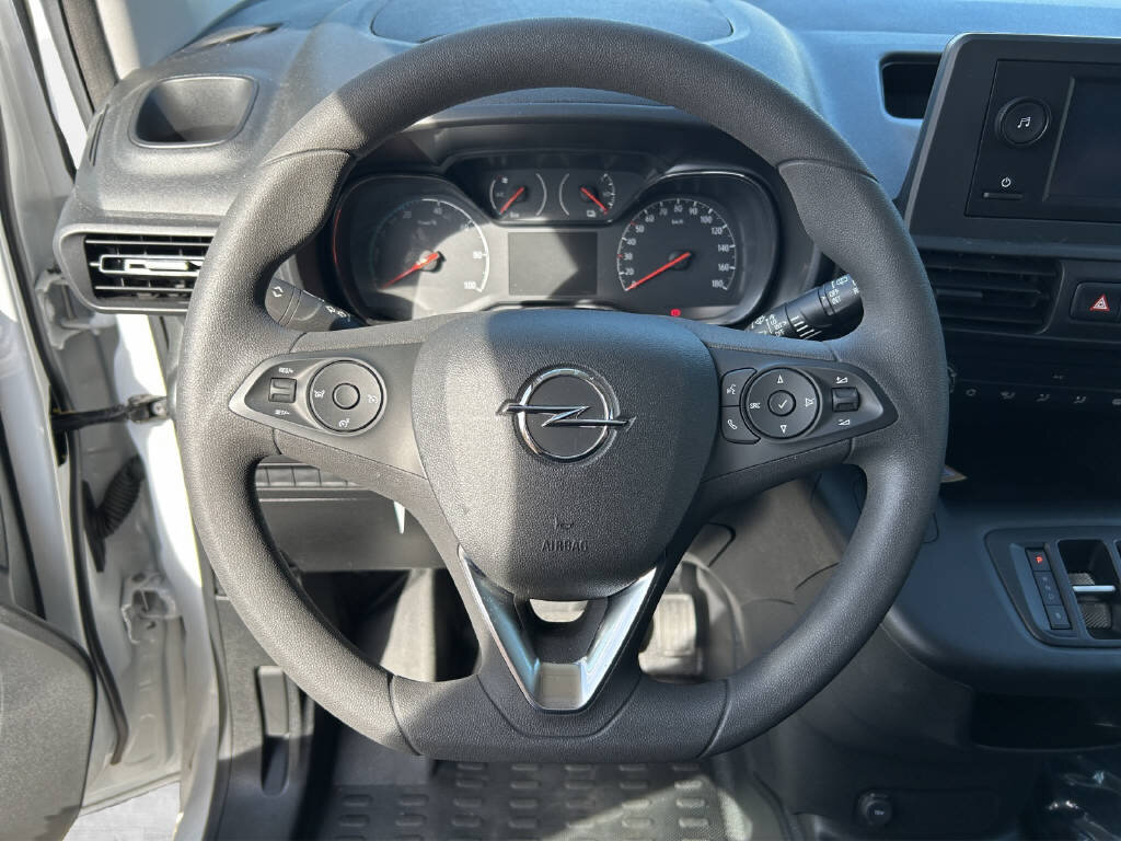 OPEL Combo-e cargo 2.4 t Electric, Électrique, Occasion / Utilisé, Automatique - 6