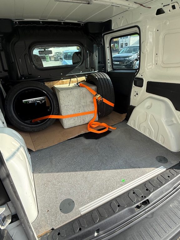 OPEL COMBO 1.4i, Essence, Occasion / Utilisé, Manuelle - 7