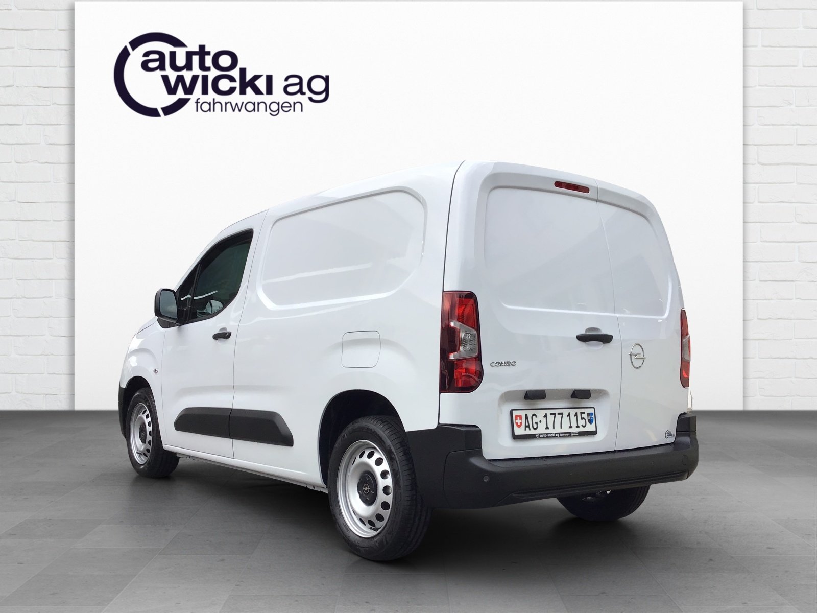 OPEL Combo Cargo 2.0 t 1.2 S/S, Essence, Voiture de démonstration, Manuelle - 2