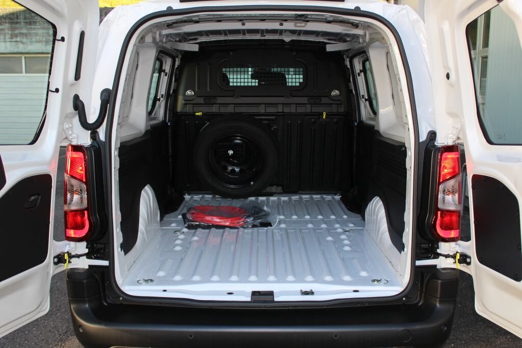 OPEL Combo-e Cargo 2.4 t XL Electri, Électrique, Voiture de démonstration, Automatique - 4