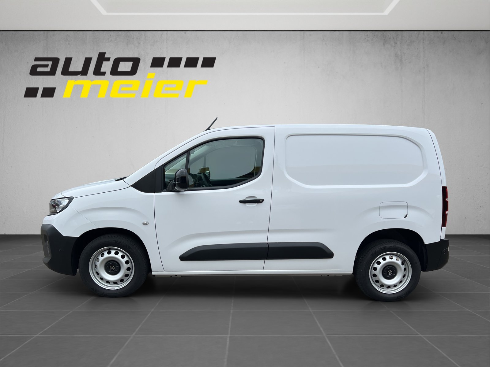 OPEL Combo Cargo 2.4 t 1.5 D S/S, Diesel, Voiture de démonstration, Automatique - 2