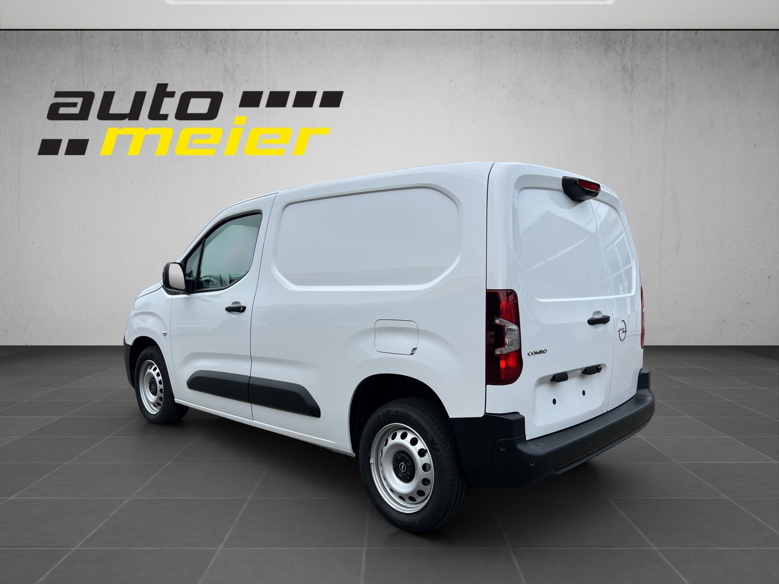OPEL Combo Cargo 2.4 t 1.5 D S/S, Diesel, Voiture de démonstration, Automatique - 3