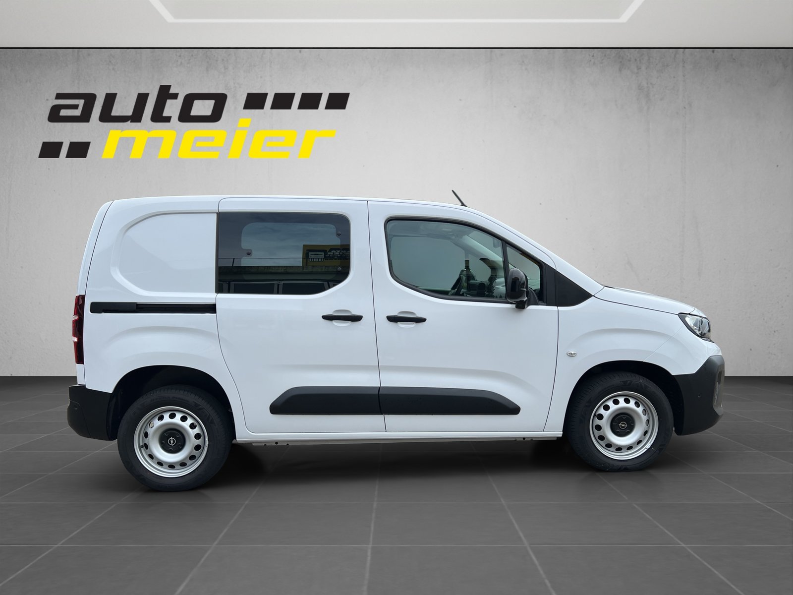 OPEL Combo Cargo 2.4 t 1.5 D S/S, Diesel, Voiture de démonstration, Automatique - 6