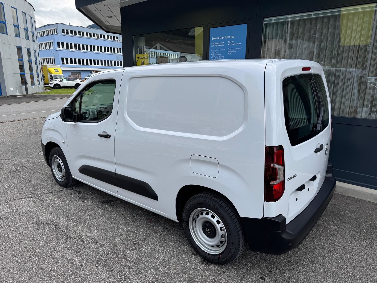OPEL Combo Cargo 1.2Turbo 2.0t, Benzin, Neuwagen, Handschaltung - 4
