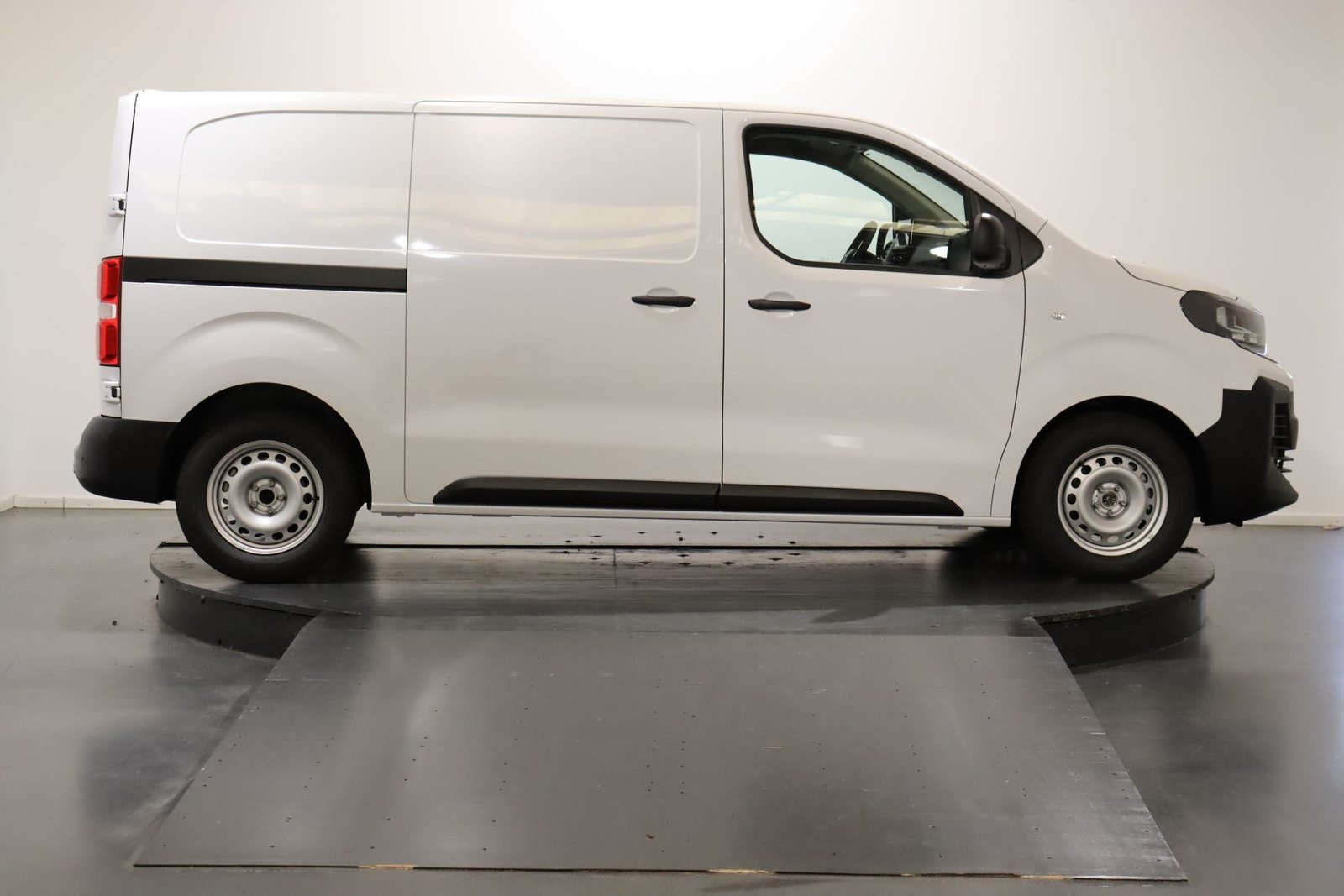 OPEL Combo Cargo 2.0 t 1.5 D S/S, Diesel, Voiture nouvelle, Automatique - 3