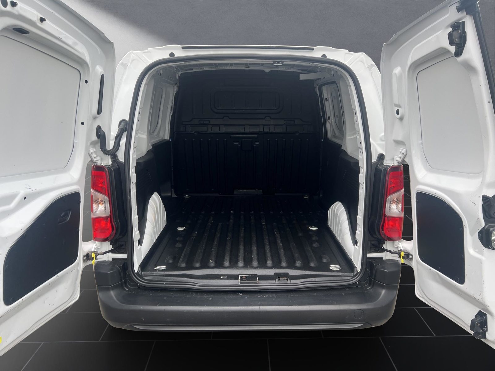OPEL Combo Cargo 2.0 t 1.2 Essentia S/S, Benzina, Occasioni / Usate, Manuale - 7