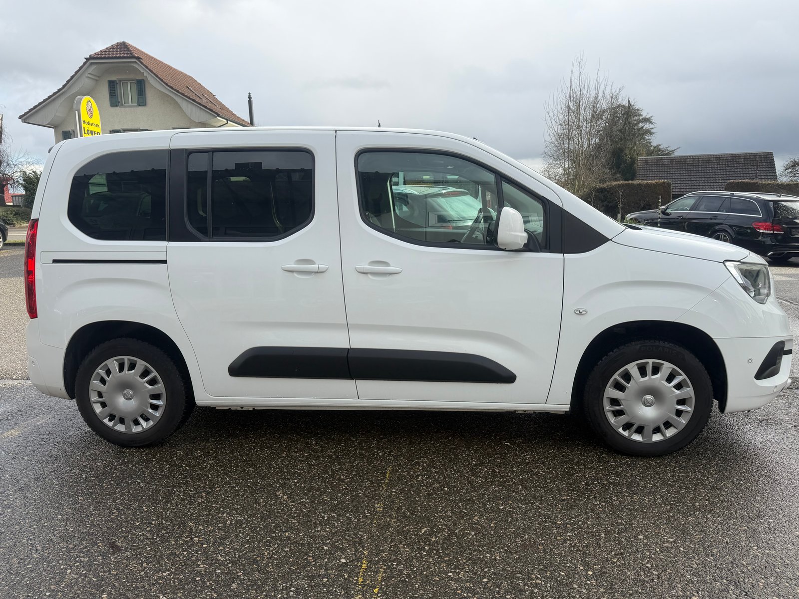 OPEL Combo Life 1.2 Essentia Automat, Essence, Occasion / Utilisé, Automatique - 4