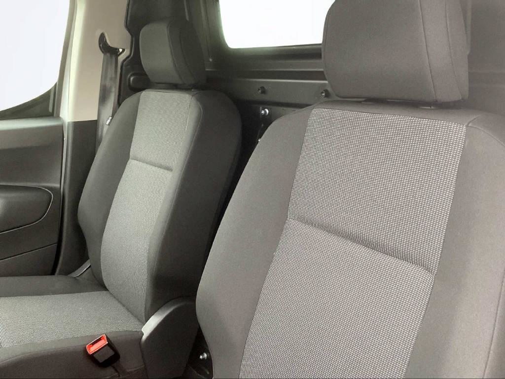 OPEL Combo-e Cargo 2.4 t Electric, Elektro, Vorführwagen, Automatik - 6