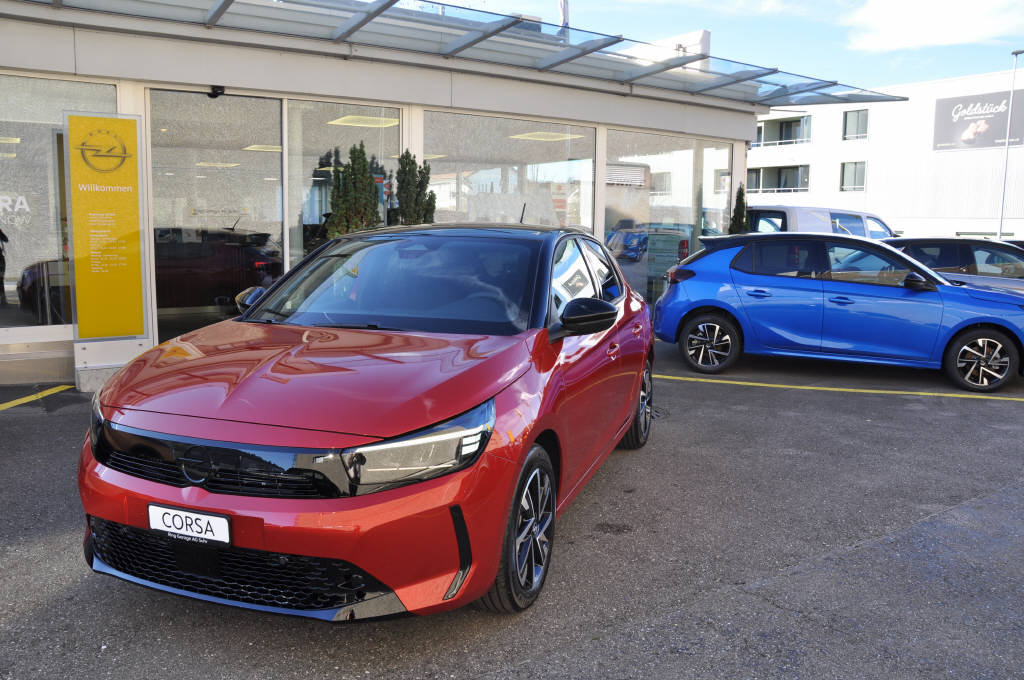 OPEL Corsa 1.2 T Hybrid Sporthilfe