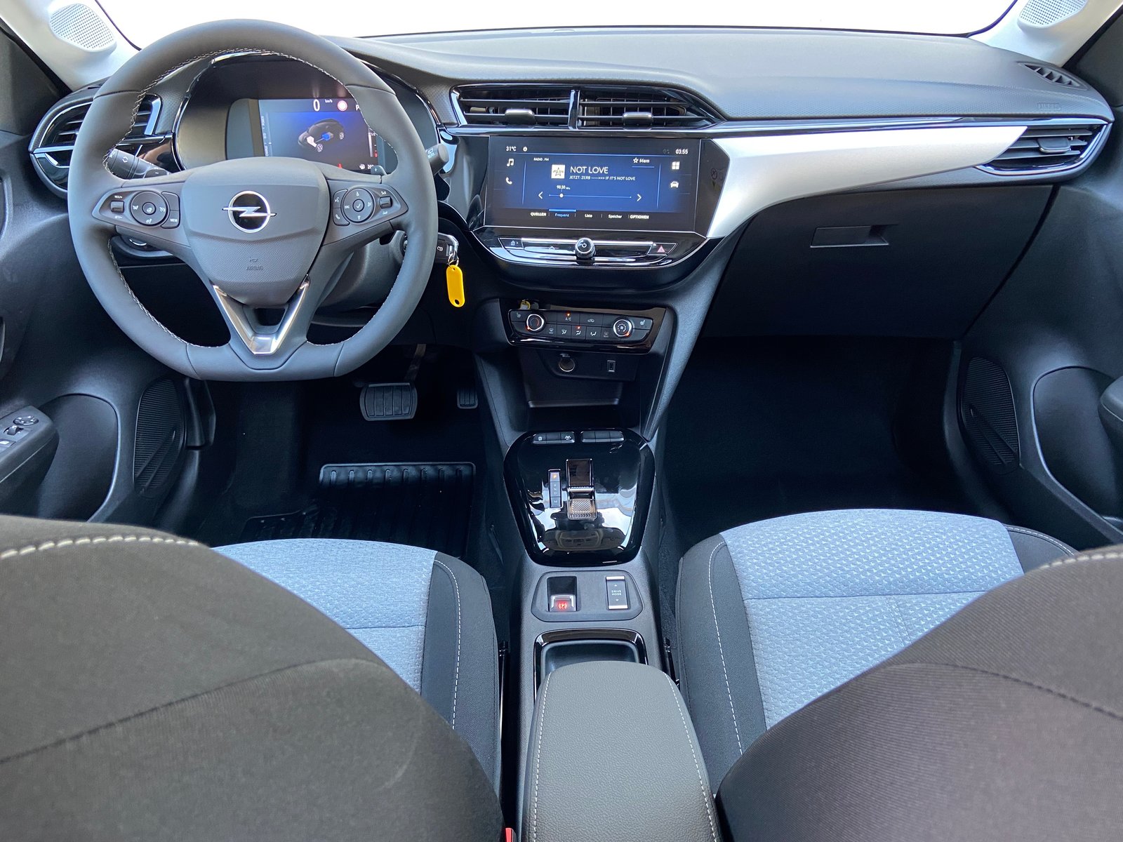 OPEL Corsa 1.2 MHEV Edition, Mild-Hybrid Benzin/Elektro, Neuwagen, Automatik - 4