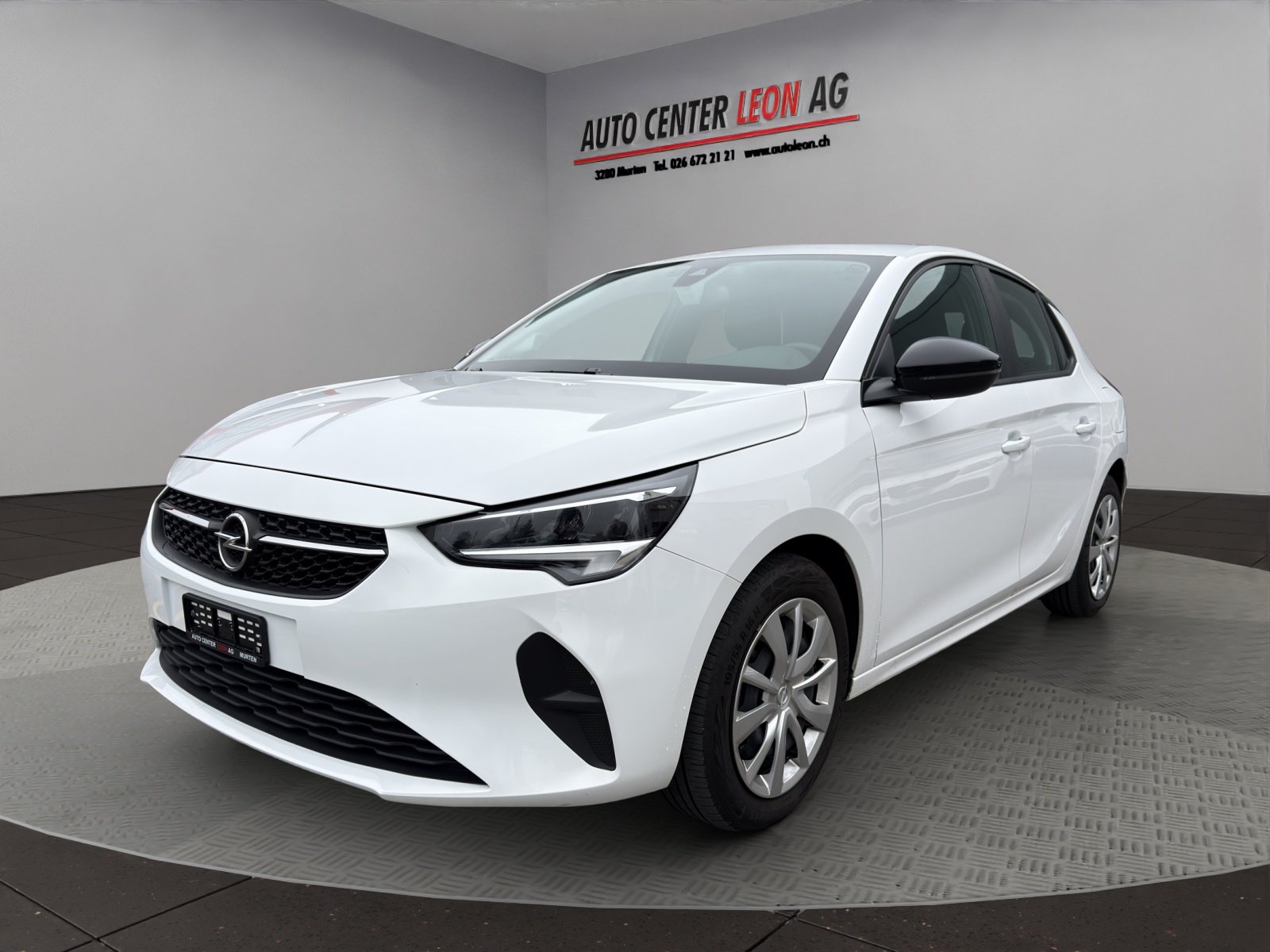 OPEL Corsa 1.2 TP Elegance, Petrol, Second hand / Used, Automatic - 2