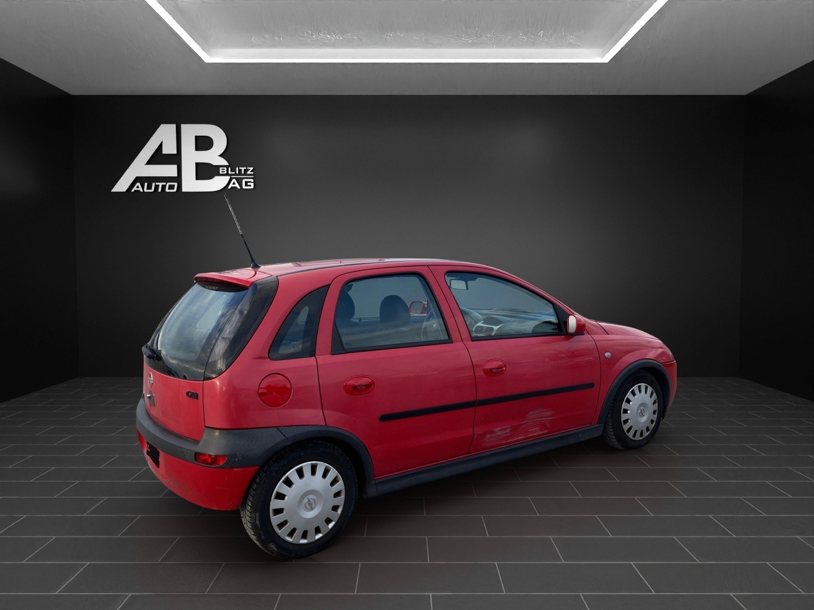 OPEL Corsa 1.8 16V GSi, Petrol, Second hand / Used, Manual - 5