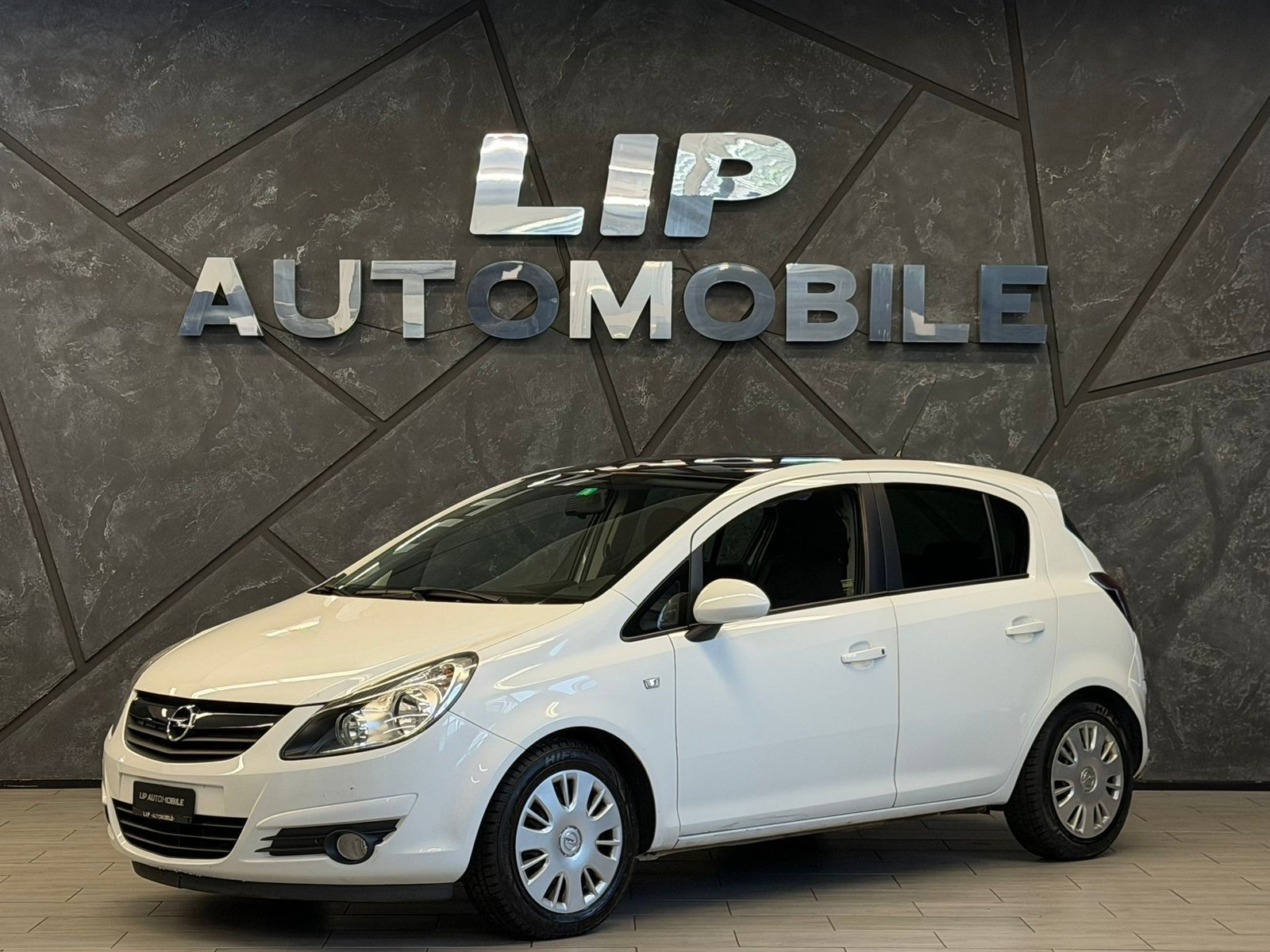 OPEL Corsa 1.4 TP Color Edition