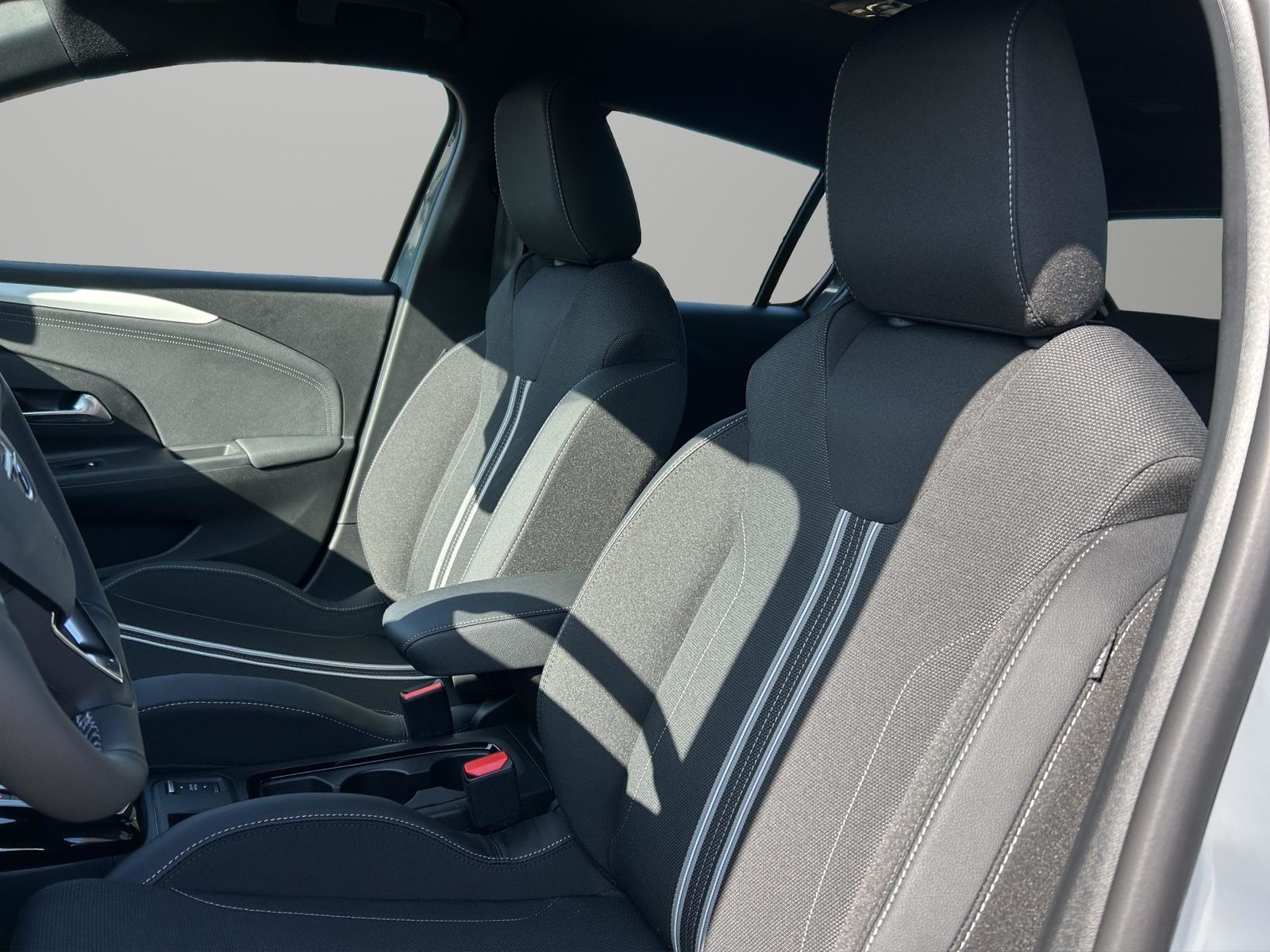 OPEL Corsa 1.2 T Hybrid Viva, Hybride Leggero Benzina/Elettrica, Auto nuove, Automatico - 4