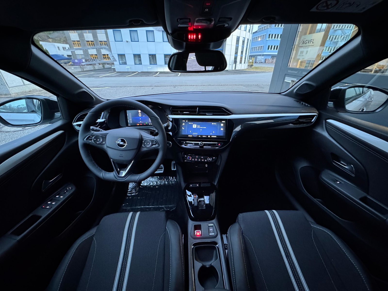 OPEL Corsa 1.2 T Hybrid Viva, Mild-Hybrid Benzin/Elektro, Neuwagen, Automatik - 6
