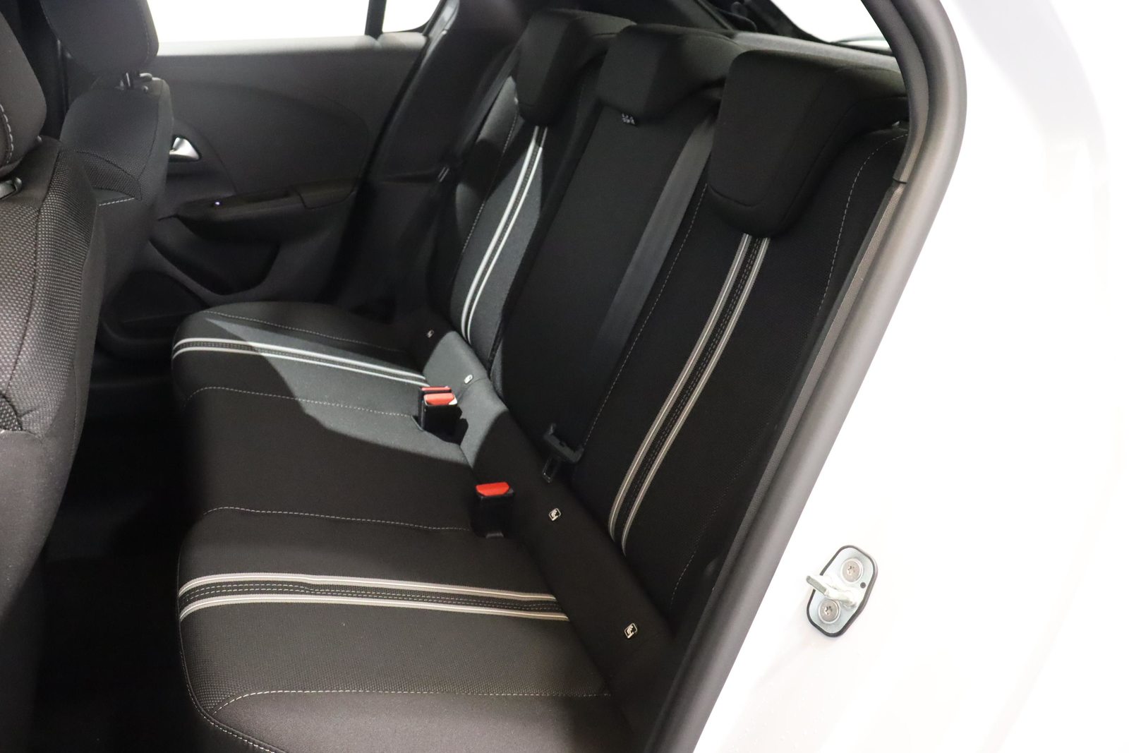 OPEL Corsa 1.2 T Hybrid Viva, Hybride Léger Essence/Électricité, Voiture nouvelle, Automatique - 5