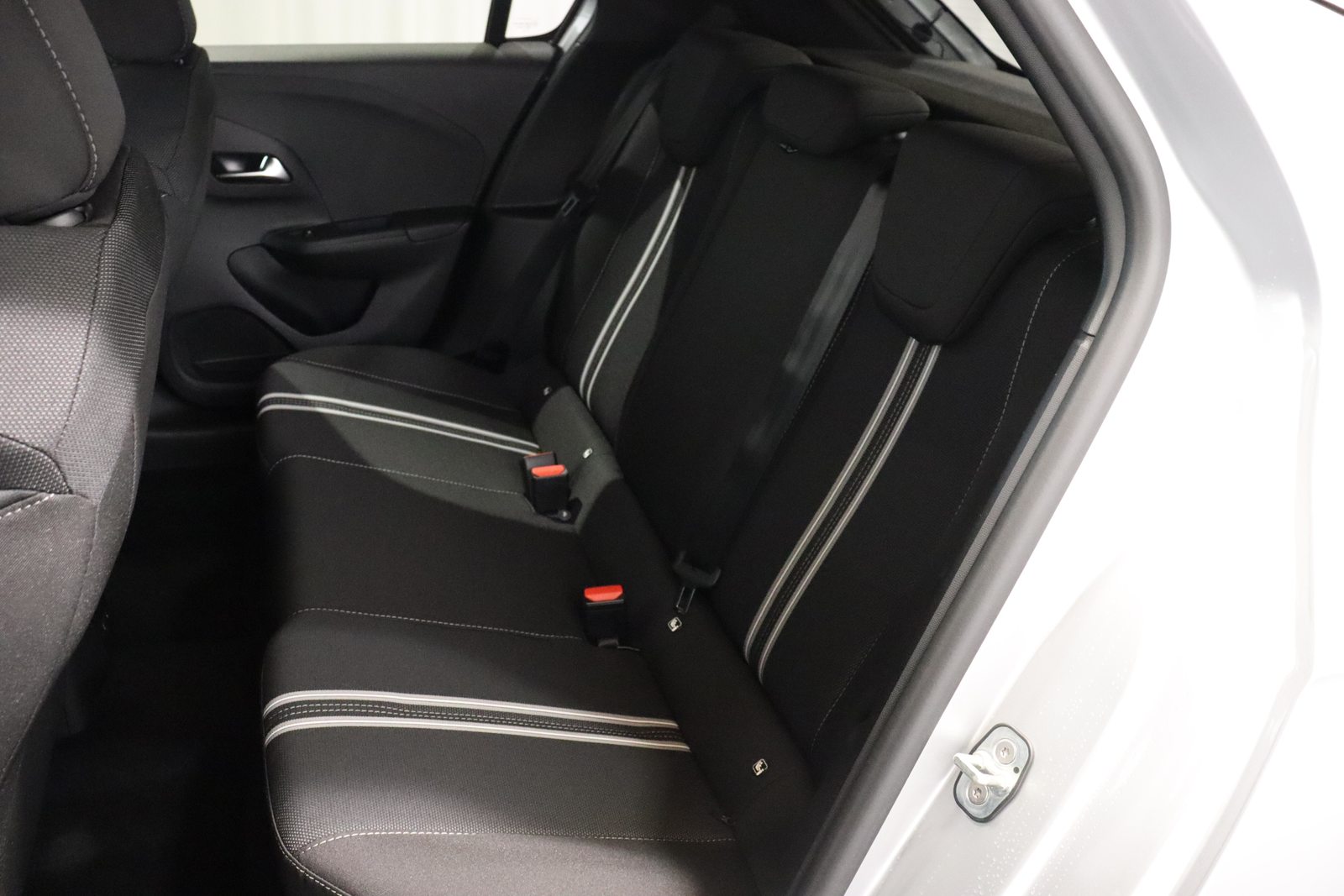OPEL Corsa 1.2 T Hybrid GS, Hybride Léger Essence/Électricité, Voiture nouvelle, Automatique - 5