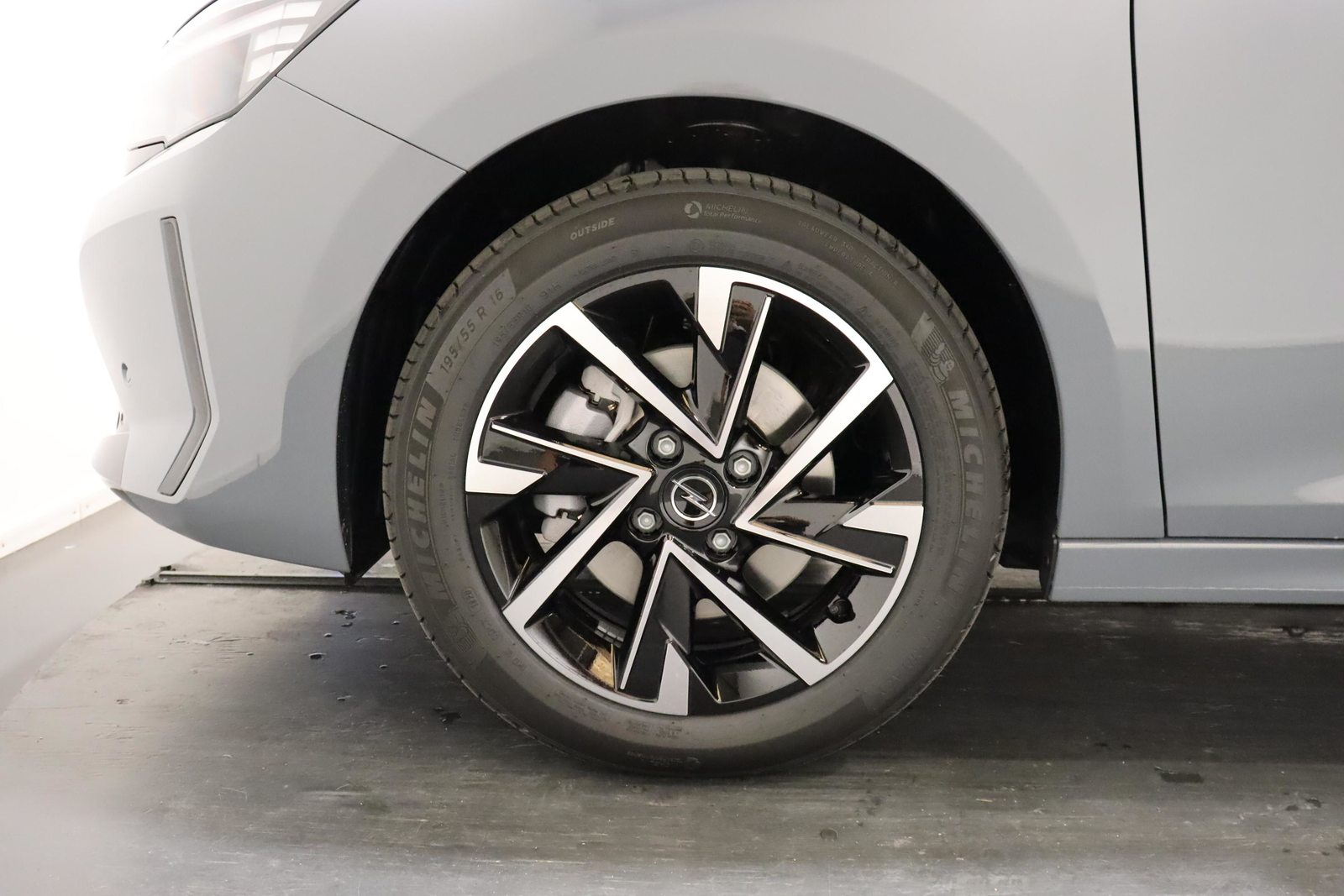 OPEL Corsa 1.2 T Hybrid Viva, Hybride Léger Essence/Électricité, Voiture nouvelle, Automatique - 7