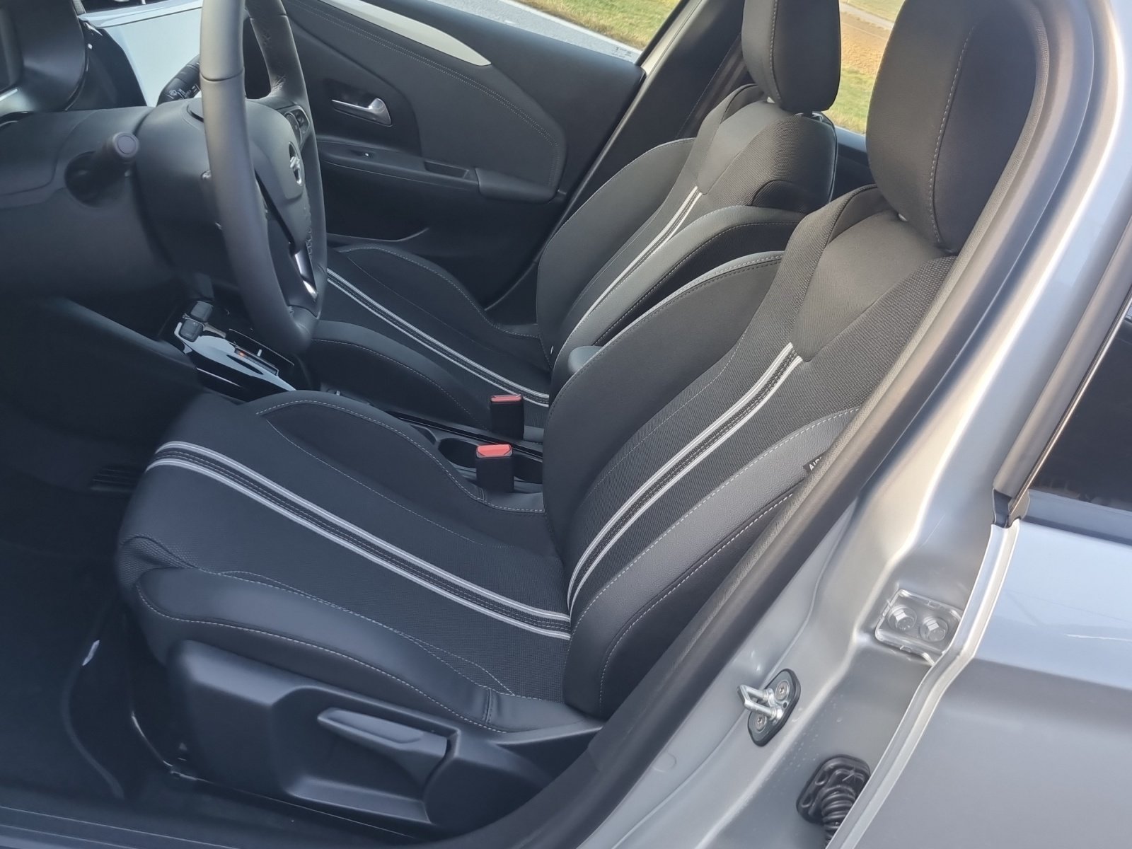 OPEL Corsa 1.2 T Hybrid Viva, Mild-Hybrid Benzin/Elektro, Neuwagen, Automatik - 7