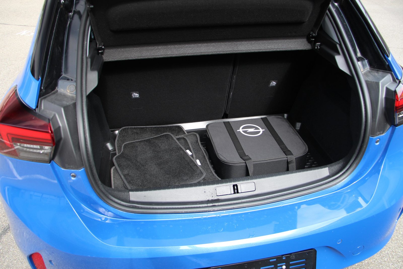 OPEL Corsa-e Elegance, Elektro, Occasion / Gebraucht, Automatik - 6