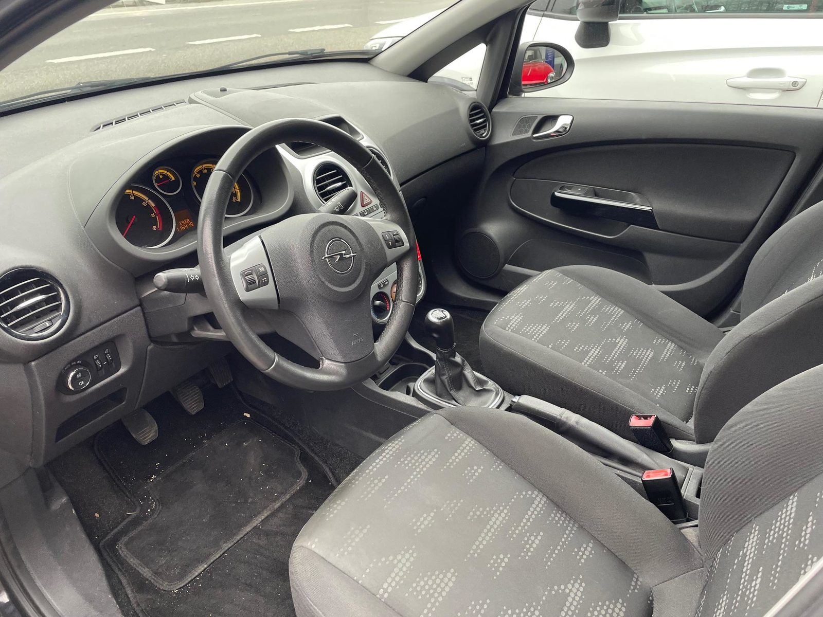 OPEL Corsa D 1.4, Benzin, Occasion / Gebraucht, Handschaltung - 3