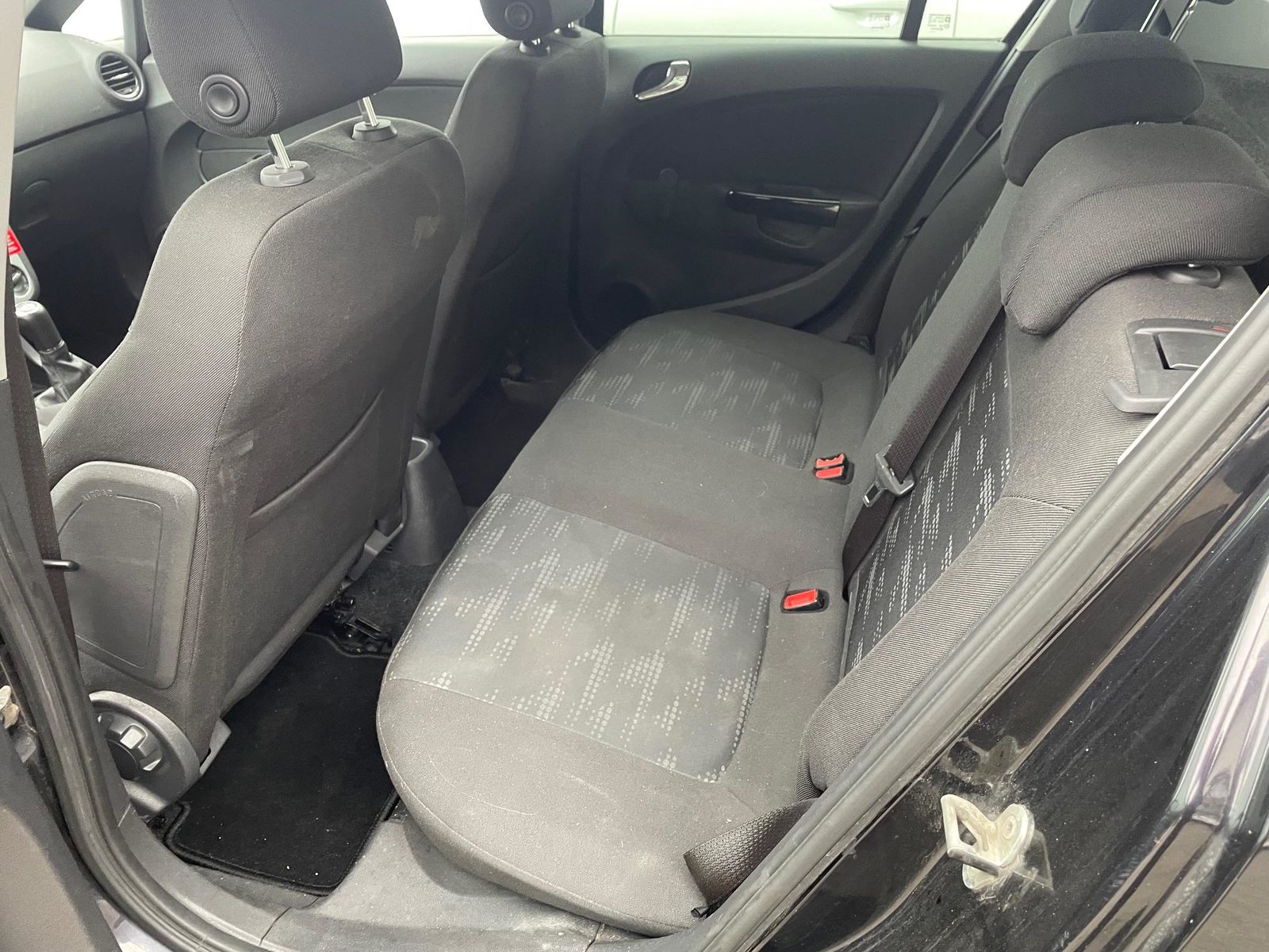 OPEL Corsa D 1.4, Benzin, Occasion / Gebraucht, Handschaltung - 4
