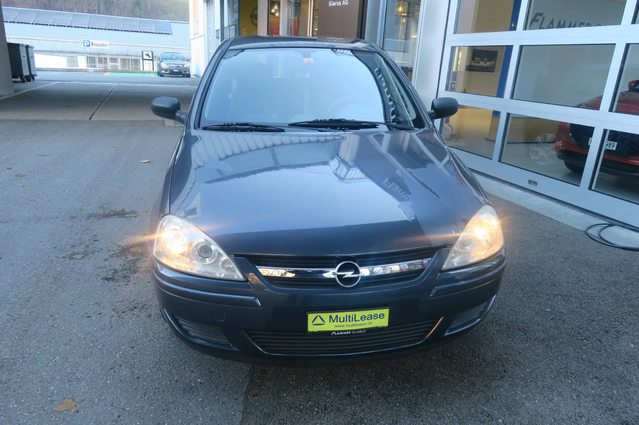 OPEL Corsa 1.2i 16V TP Essentia, Petrol, Second hand / Used, Manual