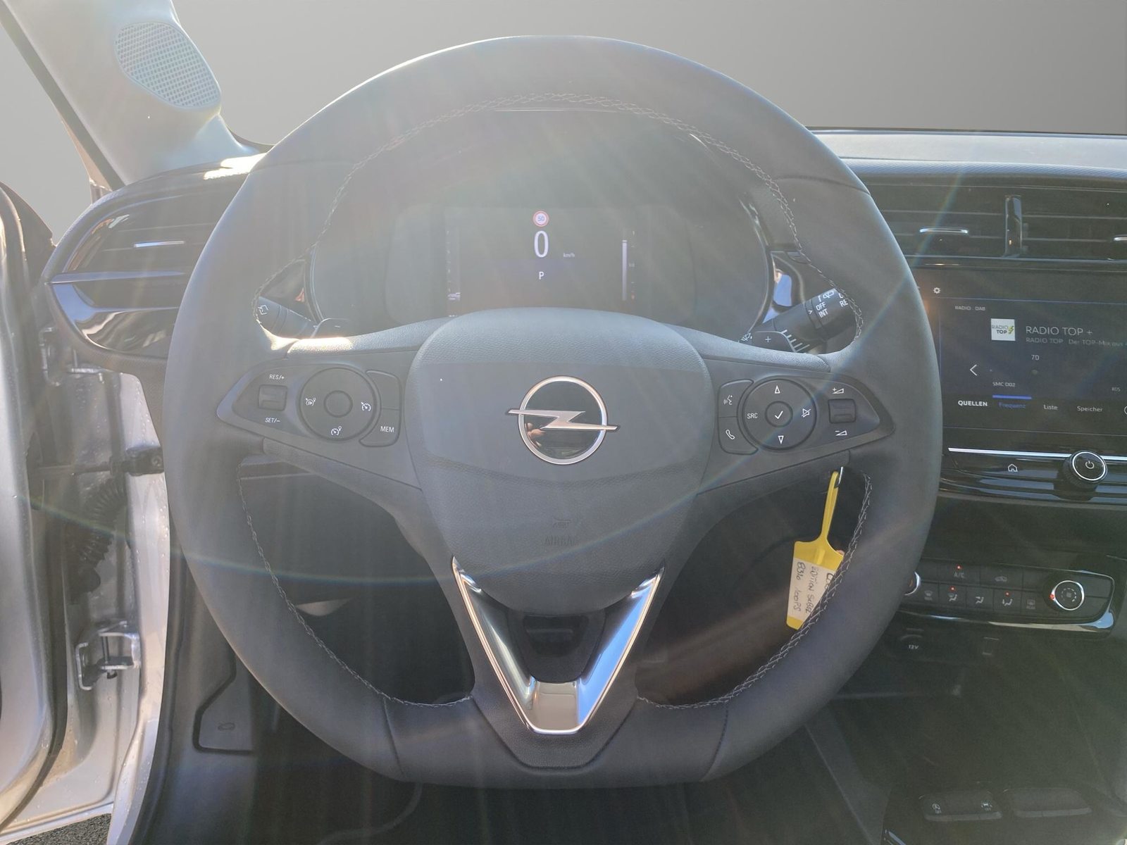 OPEL Corsa 1.2 T Edition, Petrol, Second hand / Used, Automatic - 5