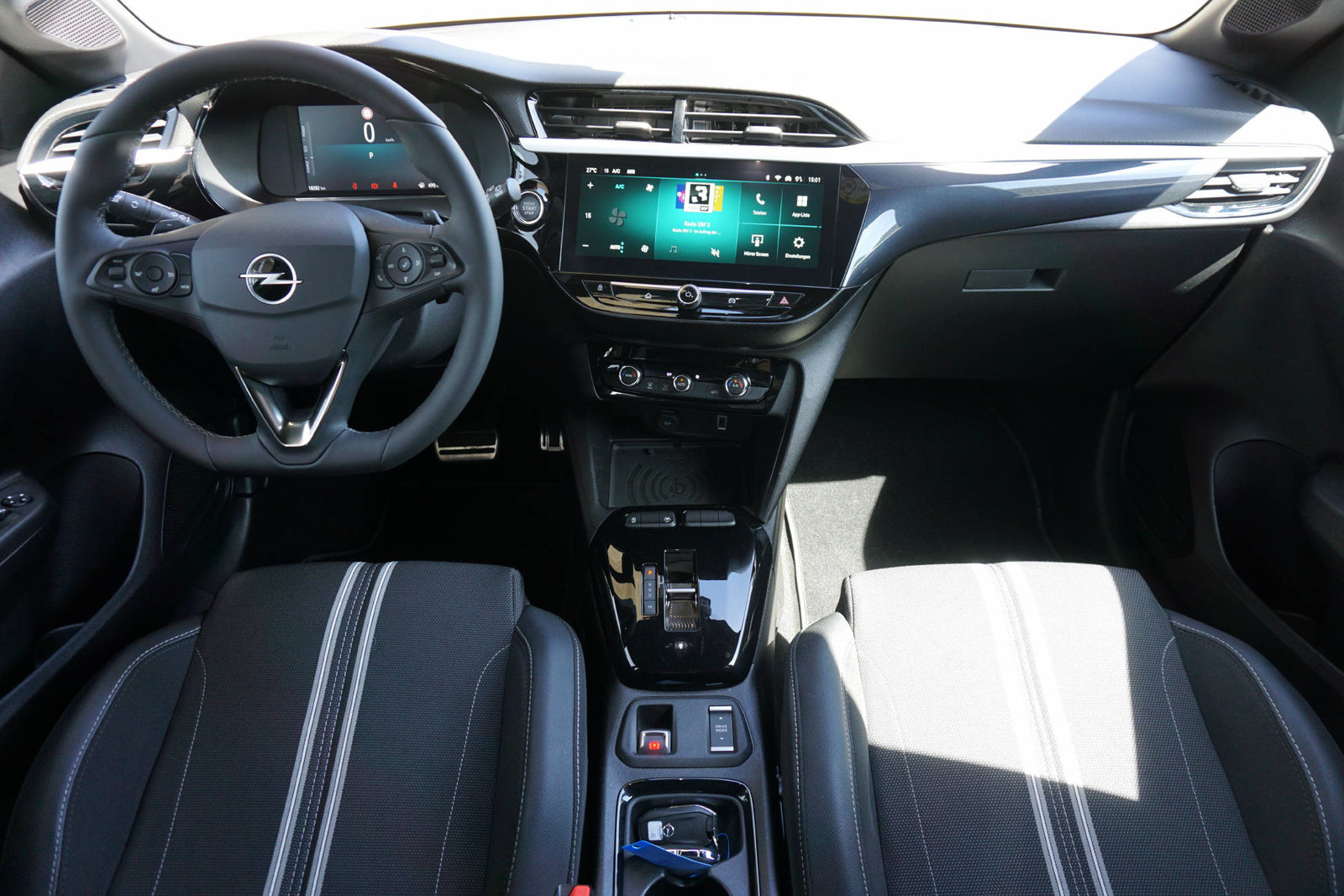 OPEL Corsa 1.2 T 145 Hybrid GS, Mild-Hybrid Benzin/Elektro, Occasion / Gebraucht, Automatik - 4