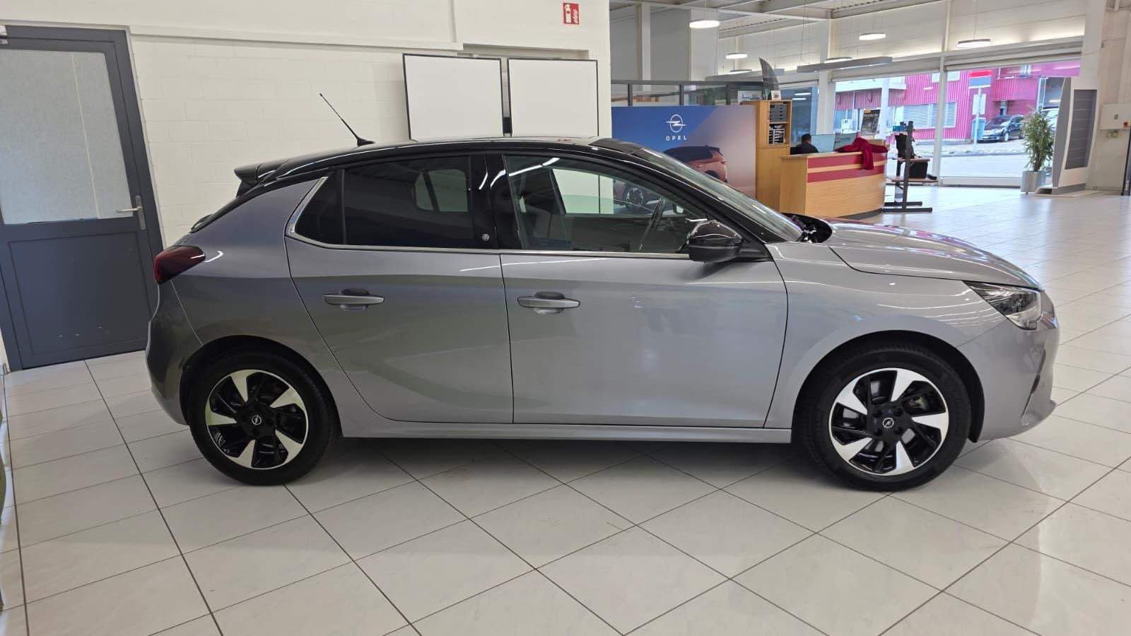 OPEL Corsa-e Elegance, Electric, Second hand / Used, Automatic - 4
