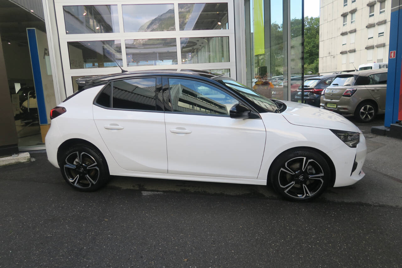OPEL Corsa 1.2 T 130 GS, Benzin, Occasion / Gebraucht, Automatik - 2