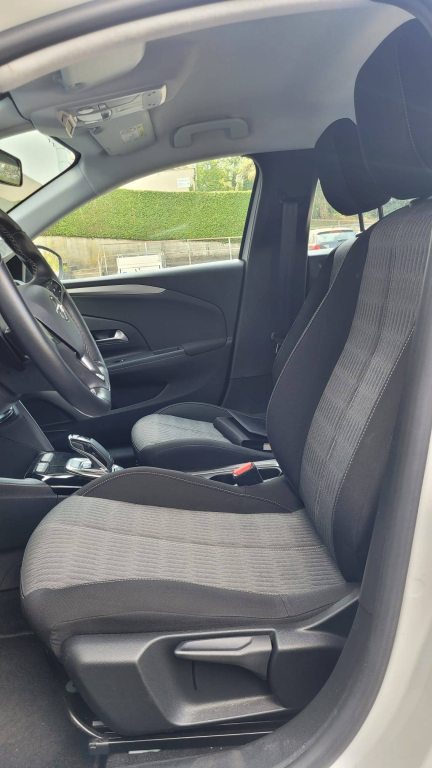OPEL CORSA 1.2 T Edition, Petrol, Second hand / Used, Automatic - 3