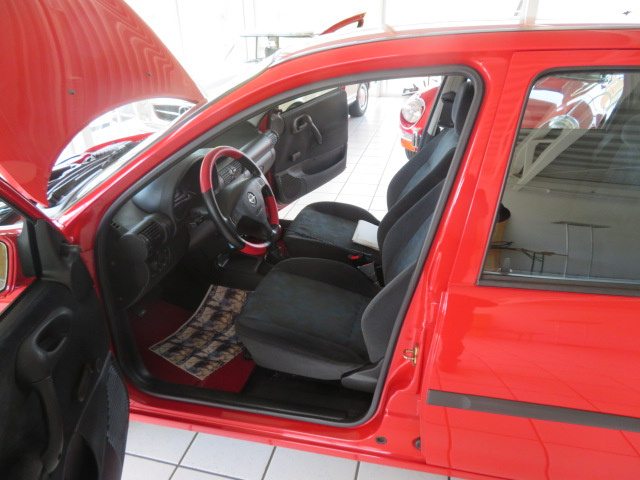 OPEL CORSA 1.2i 16V Young, Benzin, Occasion / Gebraucht, Handschaltung - 6